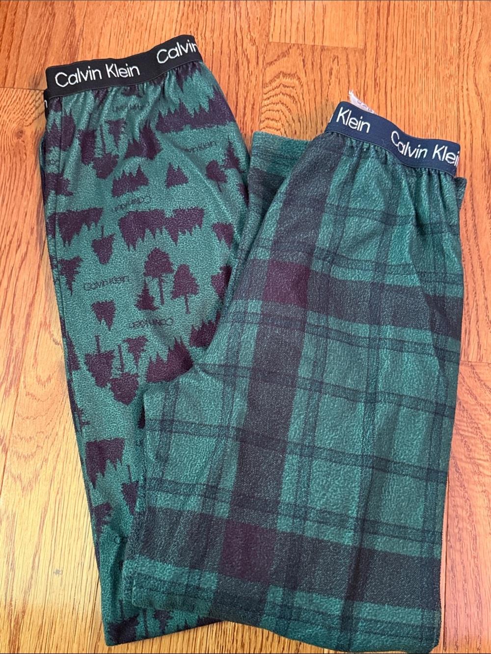 Calvin Klein Set of Two Boys Dark Green Plaid & Forest Print PJ Lounge Pants 7/8
